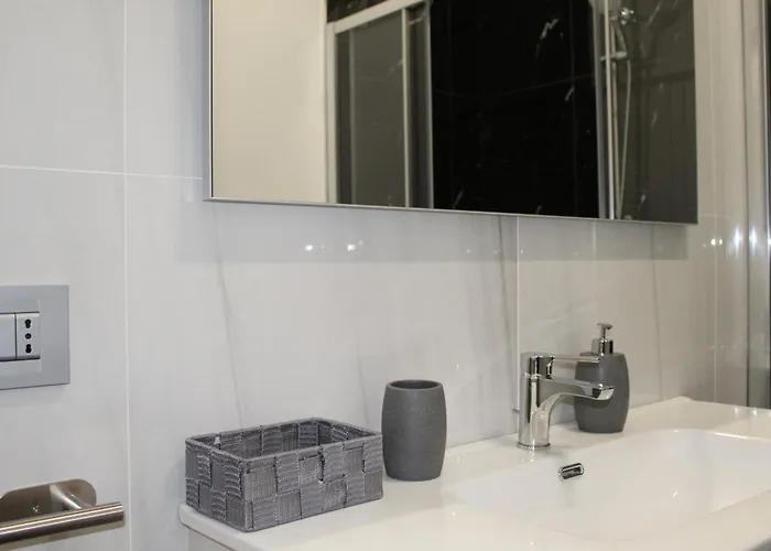 לינה וארוחת בוקר Mare E Monti